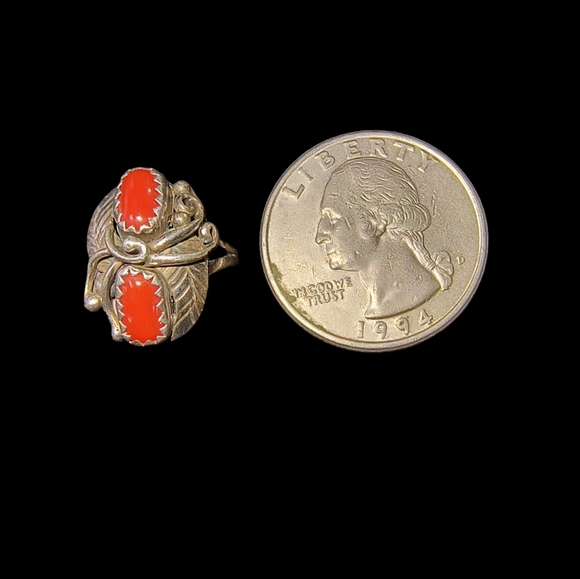 Vintage Native American Red Coral Split Shank Ring Small Size - Picture 5 of 12